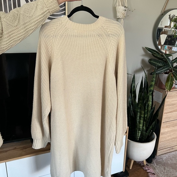 Cable knit sweater dress from joe fresh - Picture 3 of 3